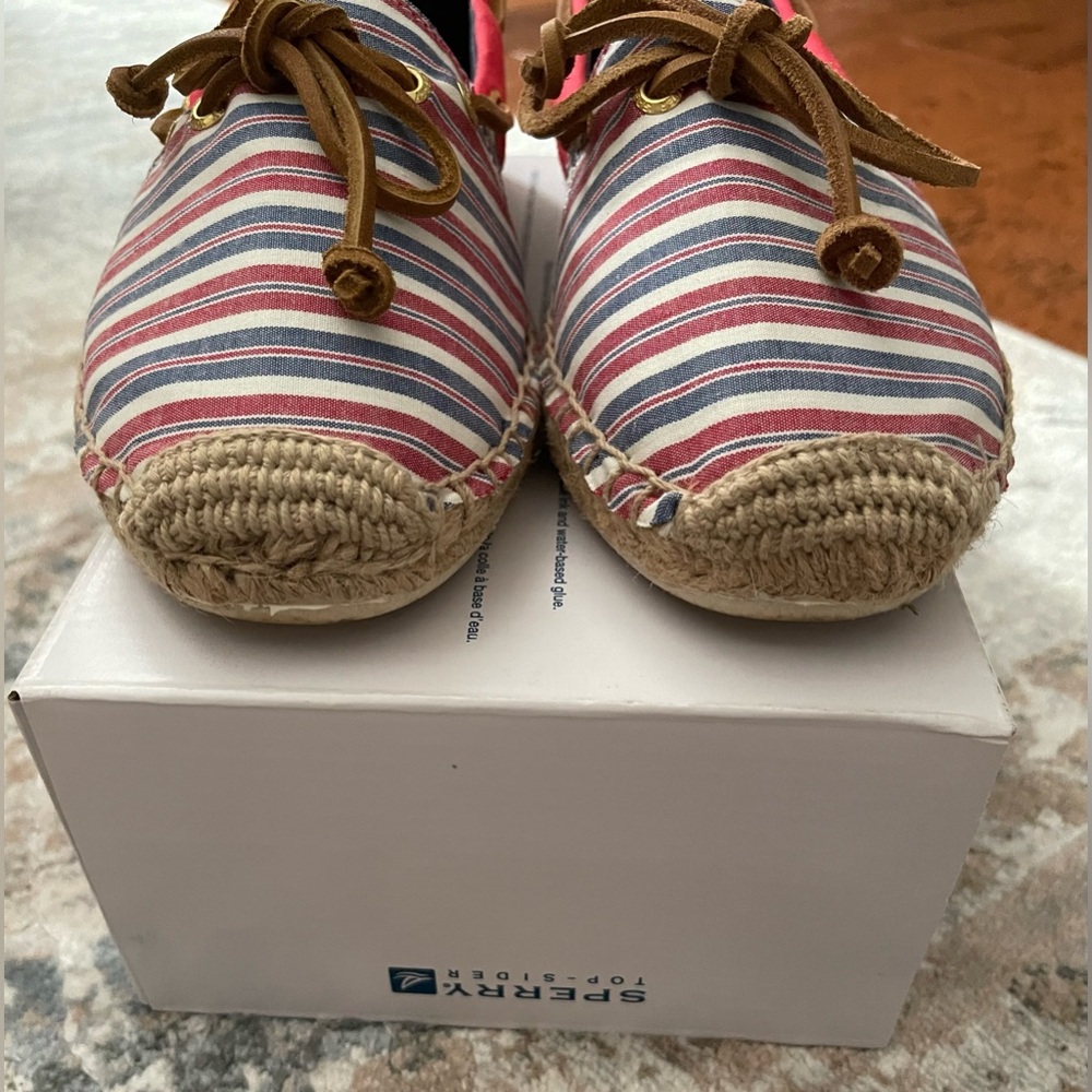 Sperry Women’s Katama Red, Ivory & Blue Flat Espadrille Shoes US Sz. 8M - Picture 8 of 10